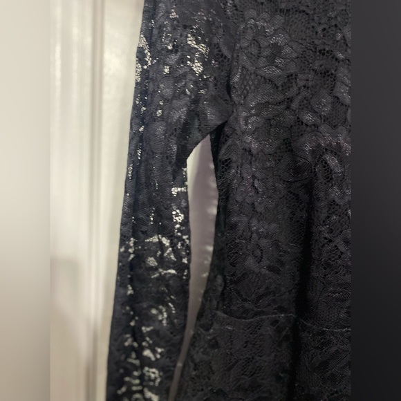 Valolia Black Lace Long Sleeve Dress - Picture 3 of 4
